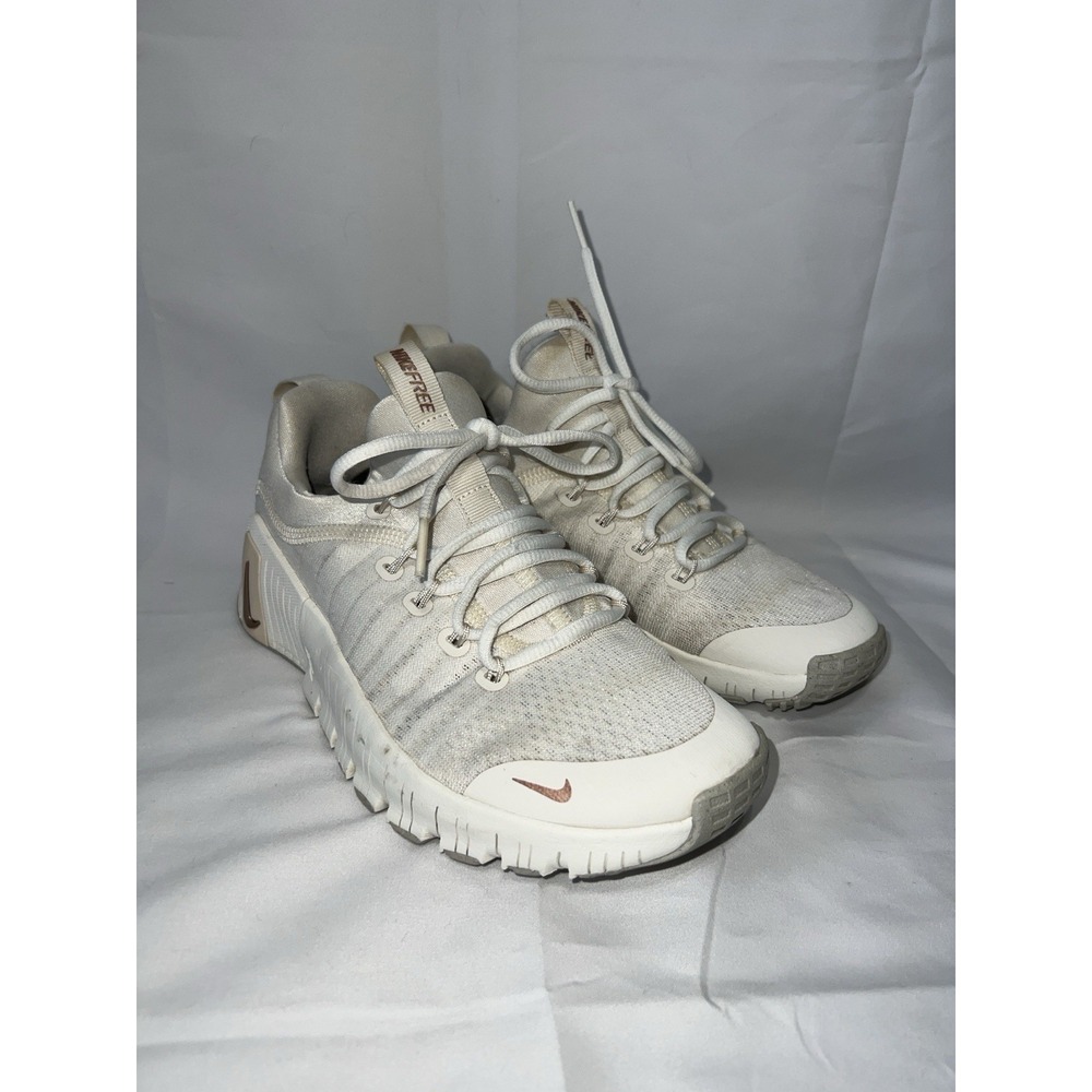 Nike Free Metcon 6 Shoes Women 7.5 White Gum Cross Training Athletic Sneaker